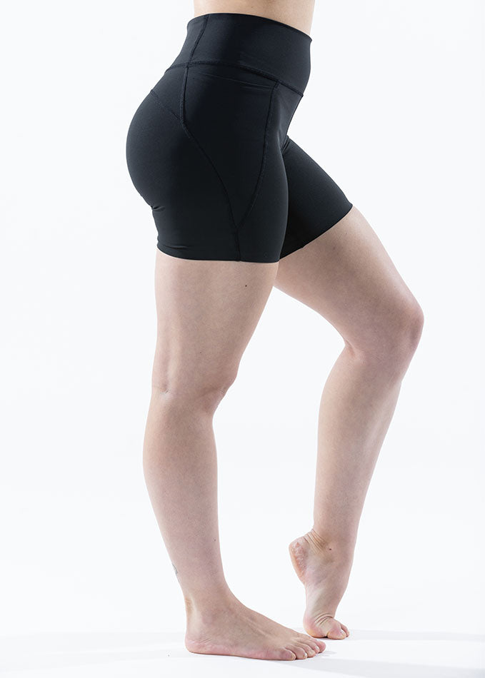 
                  
                    Right side view of Eva black bike shorts for ladies, showcasing a sleek design and comfortable fit for cycling.
                  
                