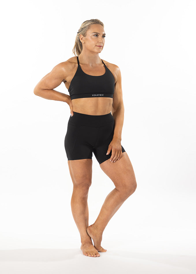 
                  
                    Black padded sports bra with a sleek and modern design, offering comfort and support for running and workouts.
                  
                